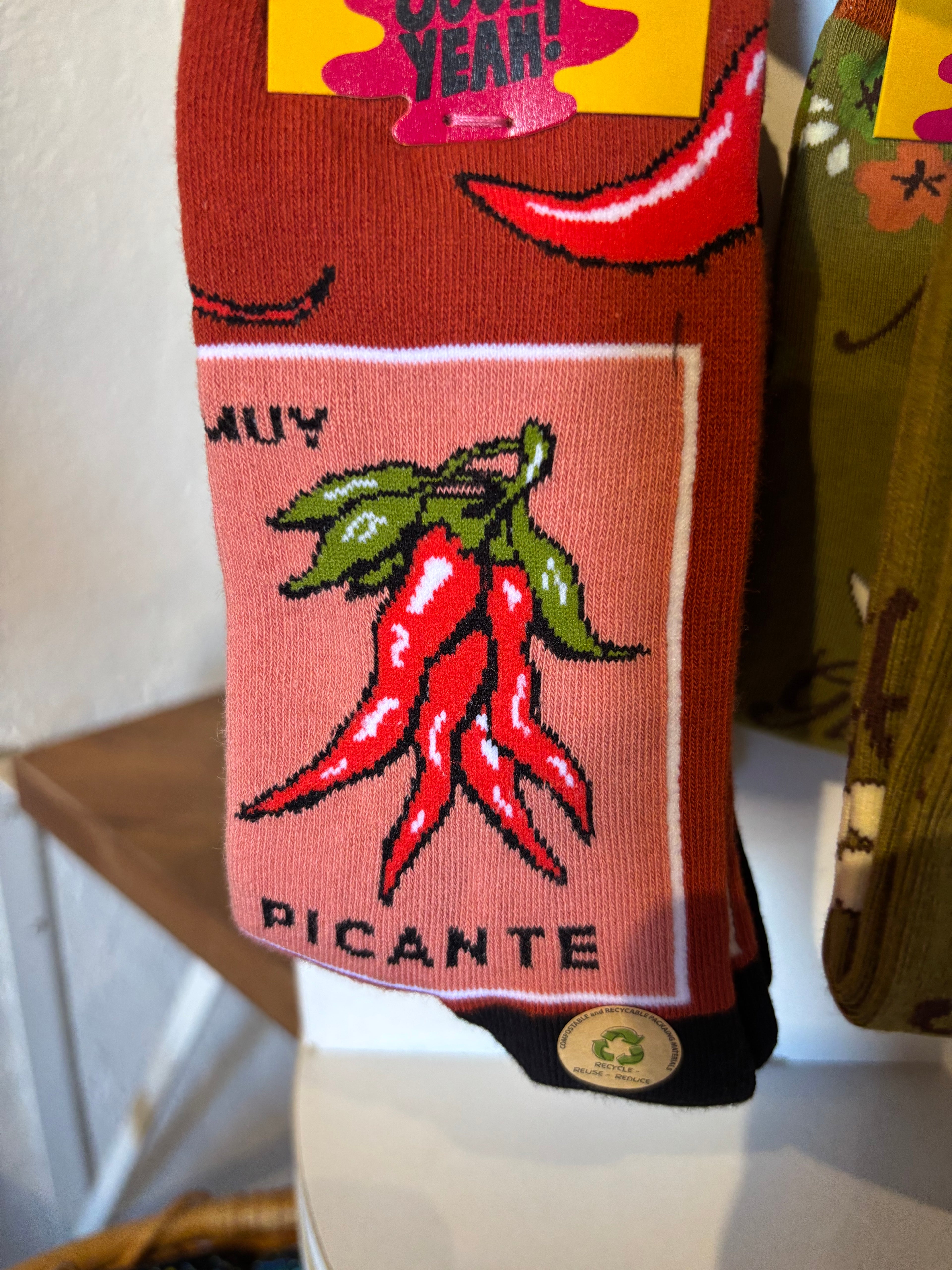 Picante Chile socks
